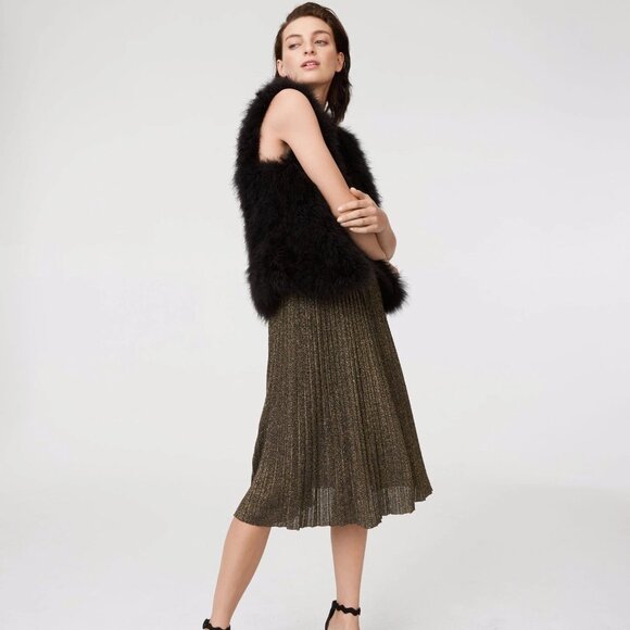 CLUB MONACO Violet Soot Black Genuine Feather Fur Vest, Size M - Picture 1 of 15